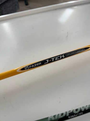 Junior iron golf clubs - 2x,